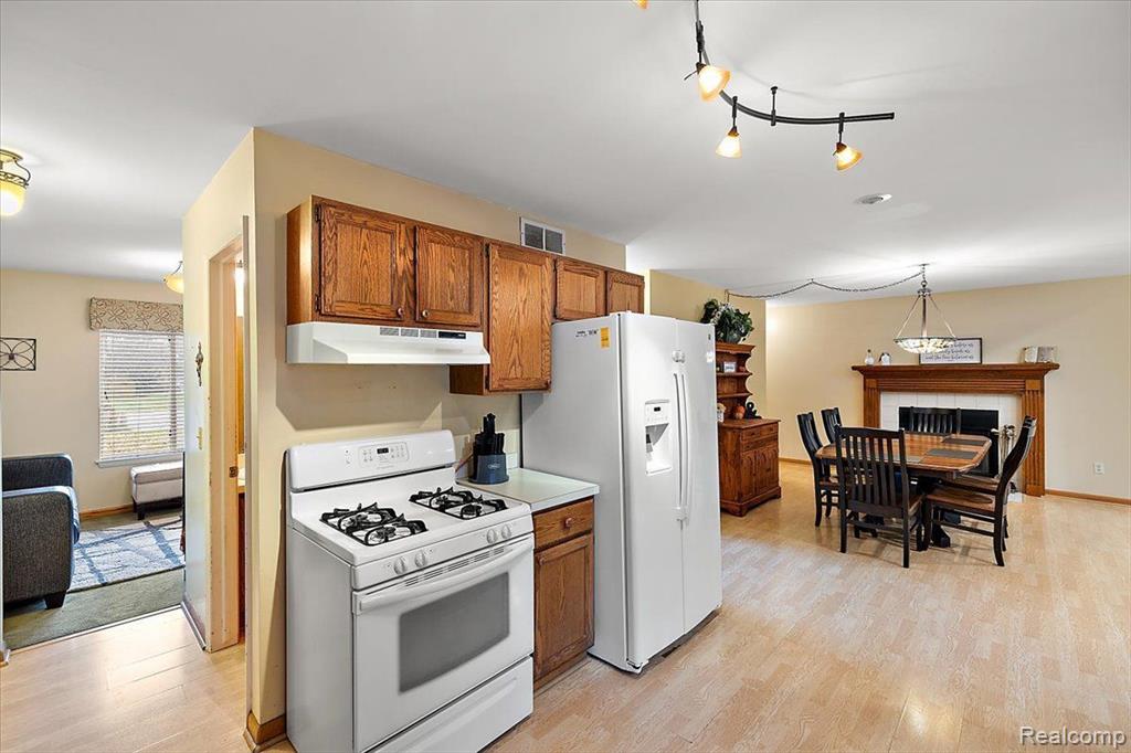 480 Timberwood Trail, Ortonville, MI 48462 — Photo 25