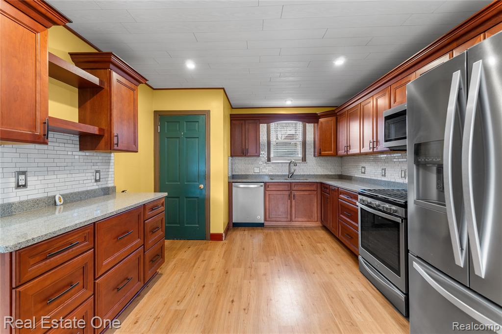 716 Kings Highway, Wyandotte, MI 48192 — Photo 4