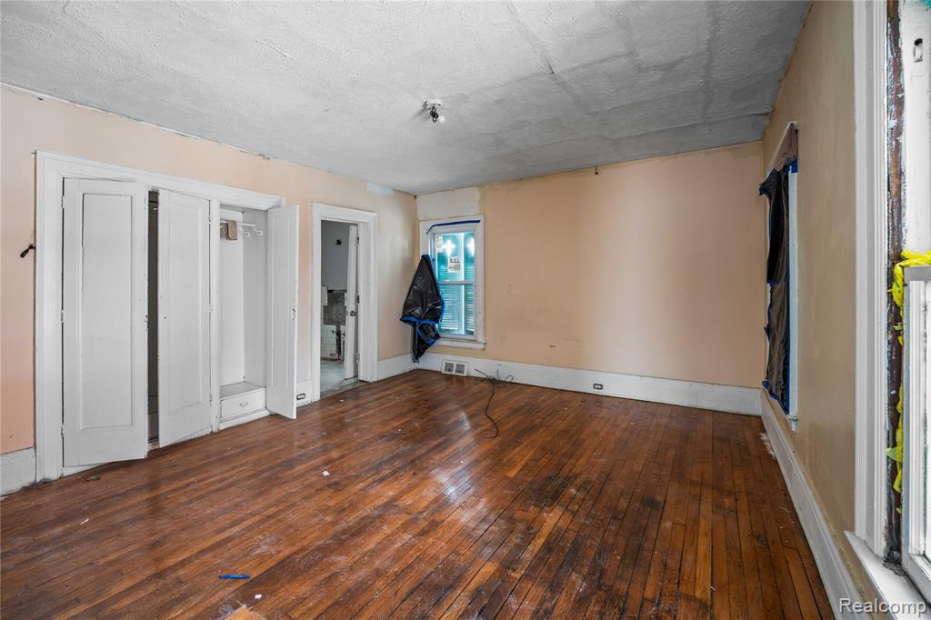628 Taylor Street, Detroit, MI 48202 — Photo 21
