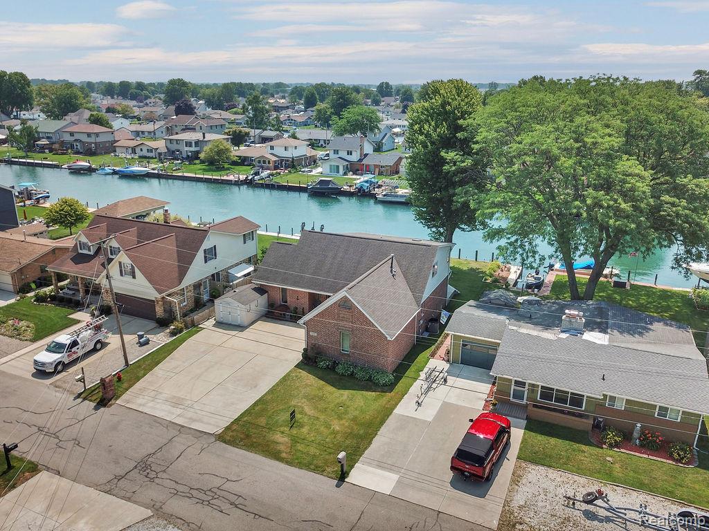 7277 Cardinal Street, Algonac, MI 48001 — Photo 2