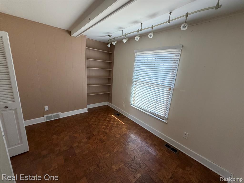 7068 Heather Heath, West Bloomfield, MI — Photo 27