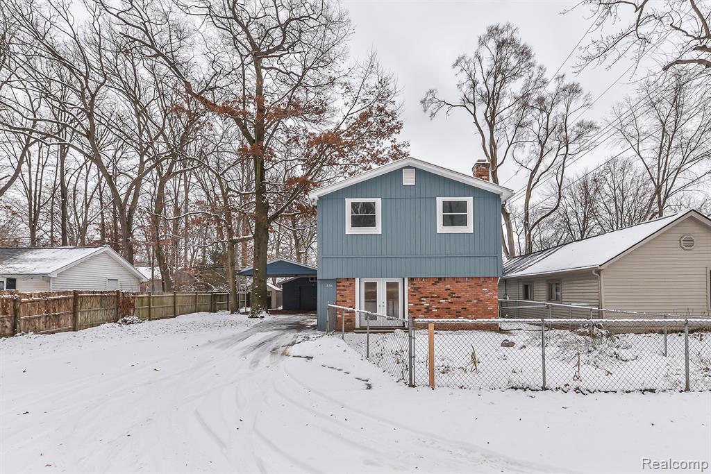 336 BEACHWAY Street, Whitmore Lake, MI 48189 — Photo 49
