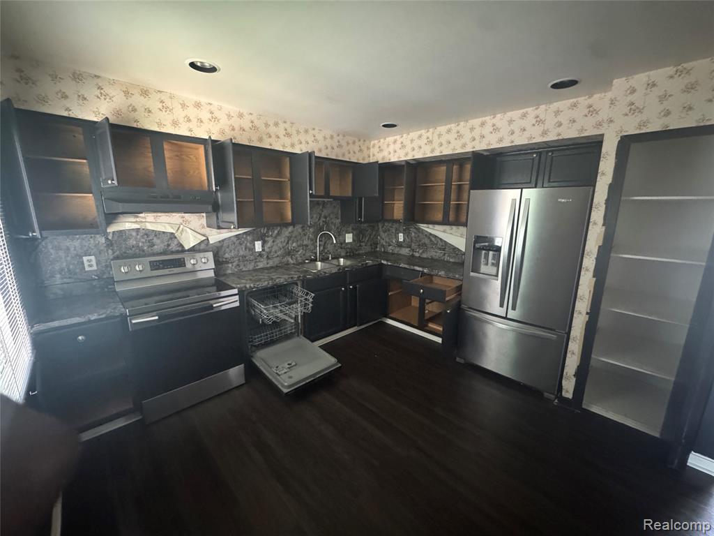 7863 Woodingham, West Bloomfield, MI — Photo 11