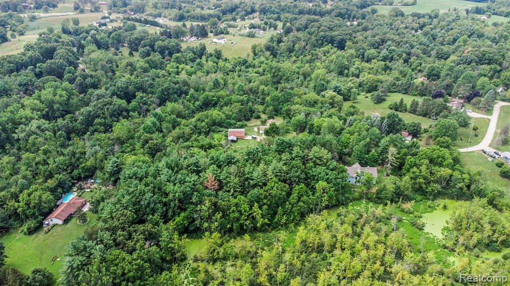 1490 Gage Road, Holly, MI 48442 — Photo 24