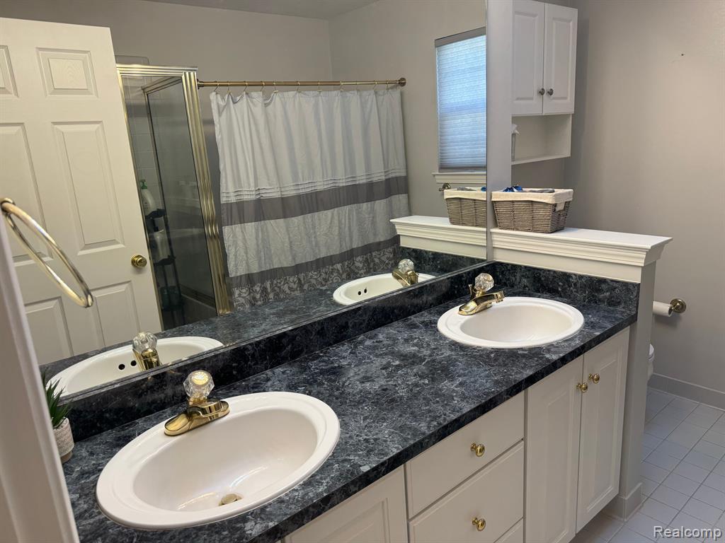 41567 GLADE Road, Canton, MI 48187 — Photo 18