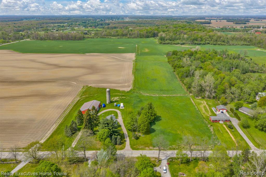 5390 Walker Road, Clyde, MI 48049 — Photo 6