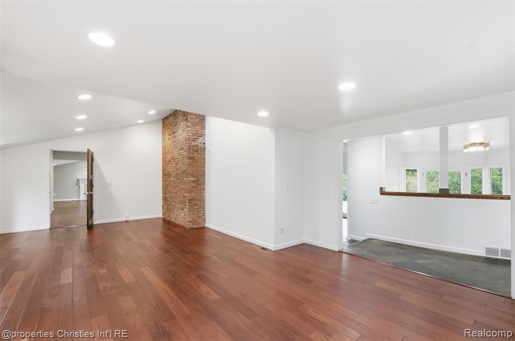 25310 Canterbury Road, Franklin, MI 48025 — Photo 13