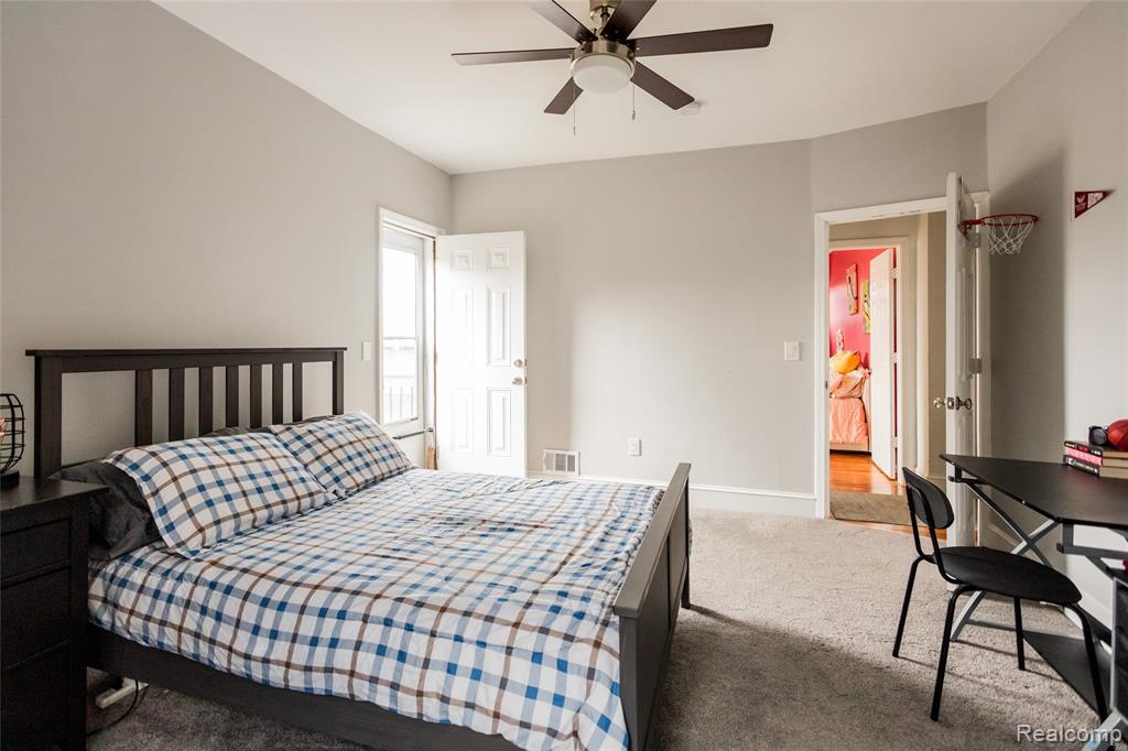 121 Atkinson Street, Detroit, MI 48202 — Photo 14