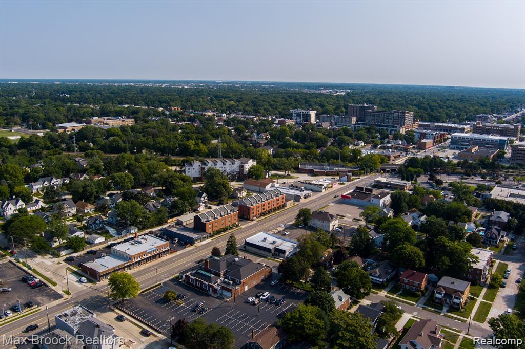 638 W 11 Mile Road, Royal Oak, MI 48067 — Photo 25