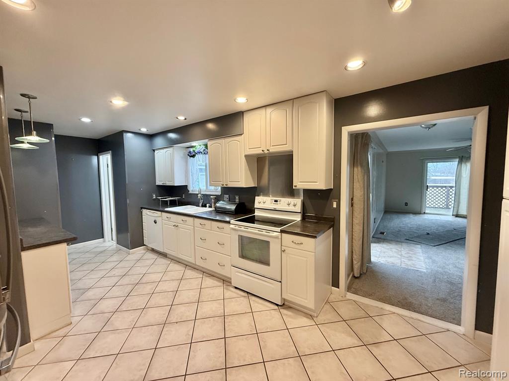 7040 Lou Mac Drive, Swartz Creek, MI 48473 — Photo 13