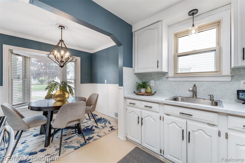 2194 Tyler Avenue, Berkley, MI 48072 — Photo 12