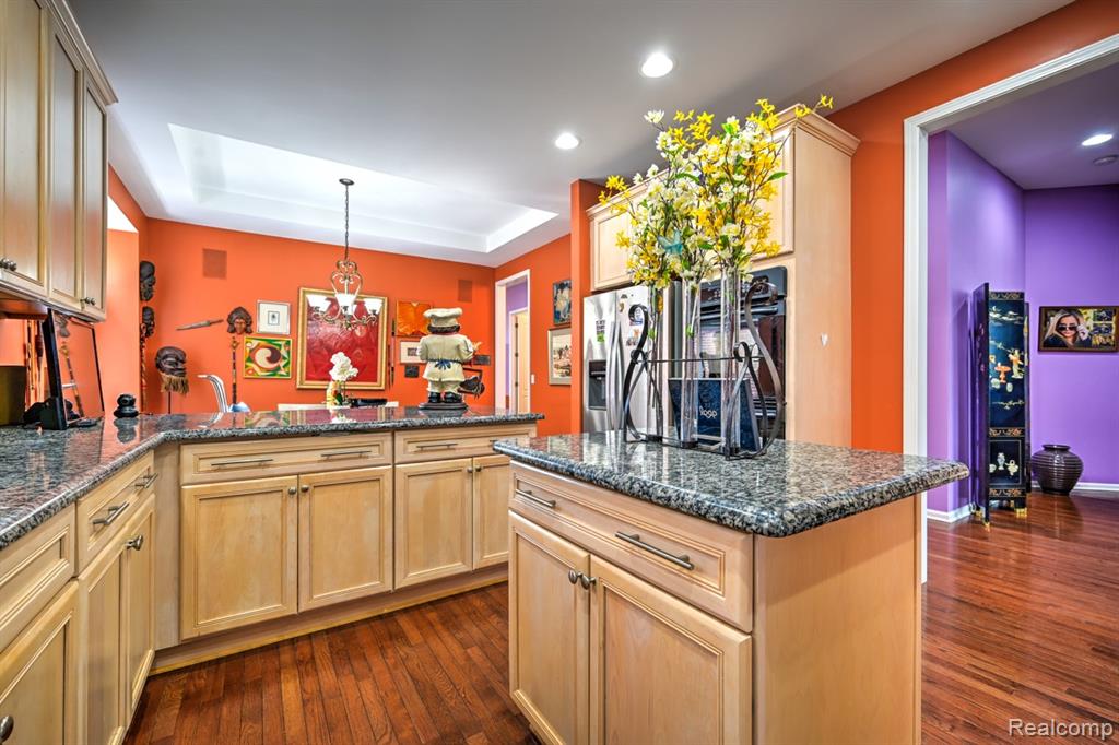 5591 Pembrooke Crossing, West Bloomfield, MI — Photo 24
