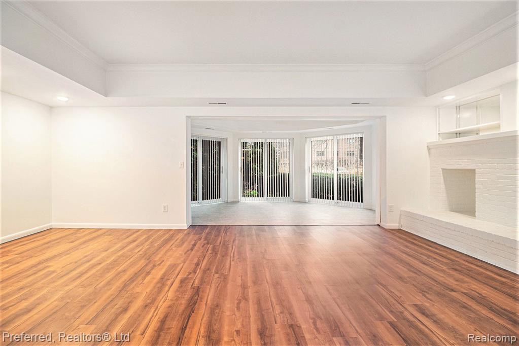 2125 NATURE COVE Court, 101, Ann Arbor, MI 48104 — Photo 13