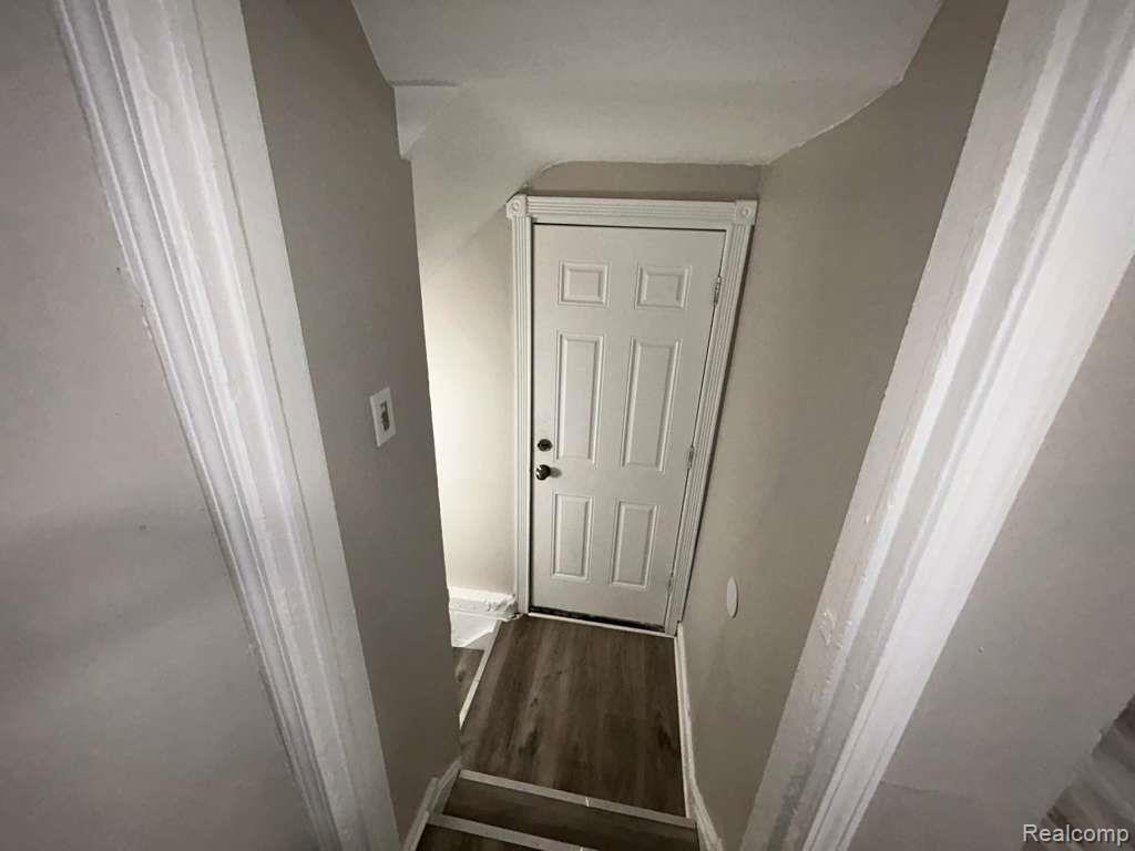 20412 Steel Street, Detroit, MI 48235 — Photo 8