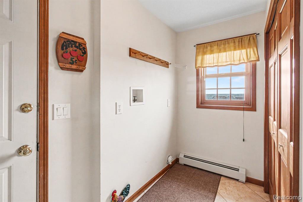 8806 Bergin Road, Howell, MI 48843 — Photo 16