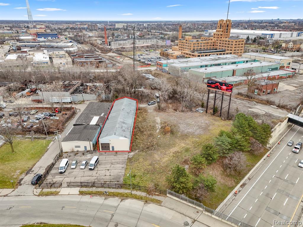 15331 Idaho Avenue - Photo 2
