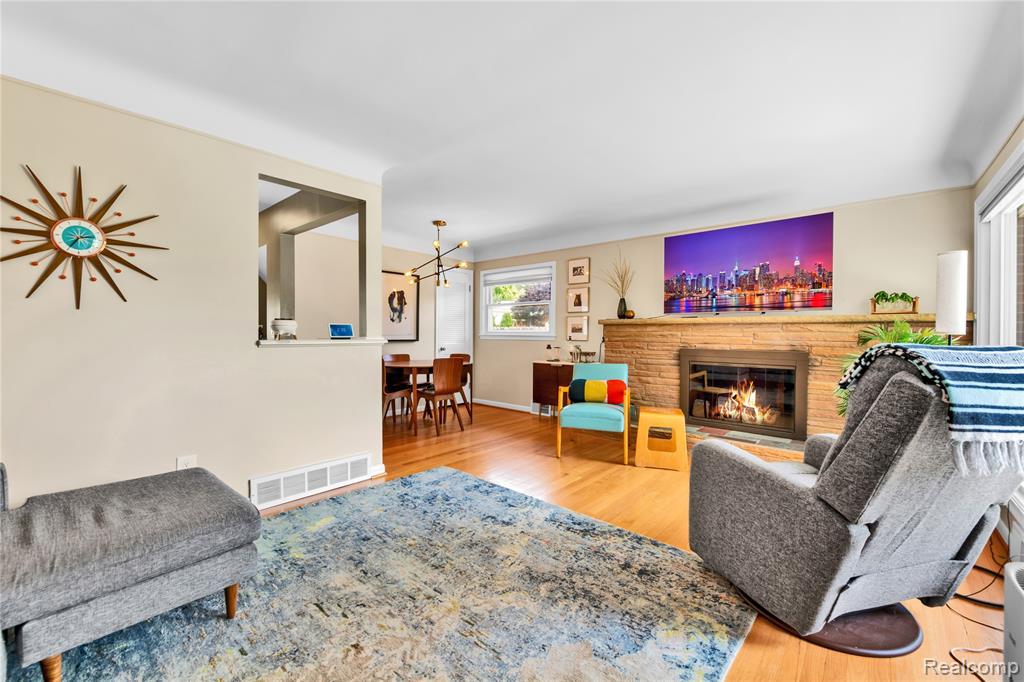 4006 Highfield Road, Royal Oak, MI 48073 — Photo 3