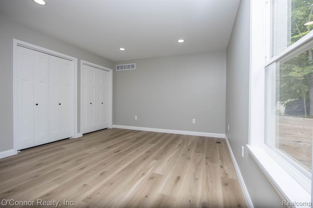 3834 Knapp Avenue, Port Huron, MI 48060 — Photo 10