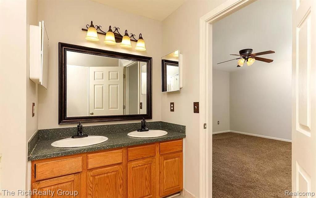 502 CHERRY ORCHARD Road, Canton, MI 48188 — Photo 24