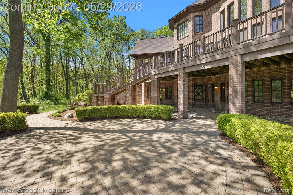 9716 Hadley Road, Clarkston, MI 48348 — Photo 30