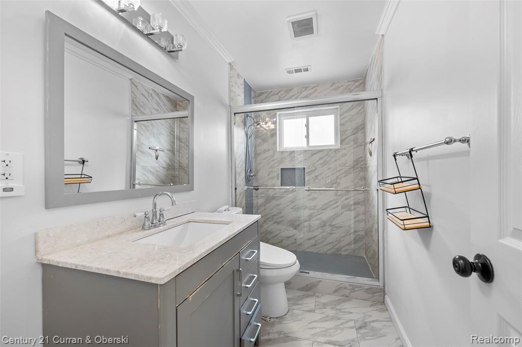 5955 N Silvery Lane, Dearborn Heights, MI 48127 — Photo 14