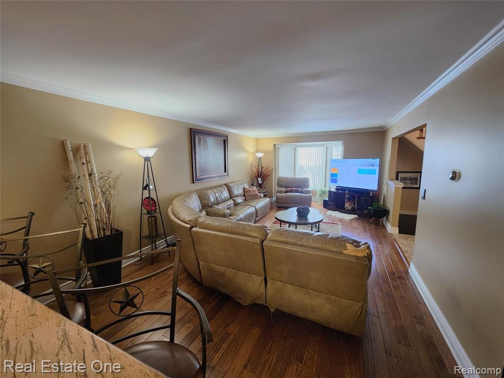45529 Essex Drive, Macomb, MI 48044 — Photo 7