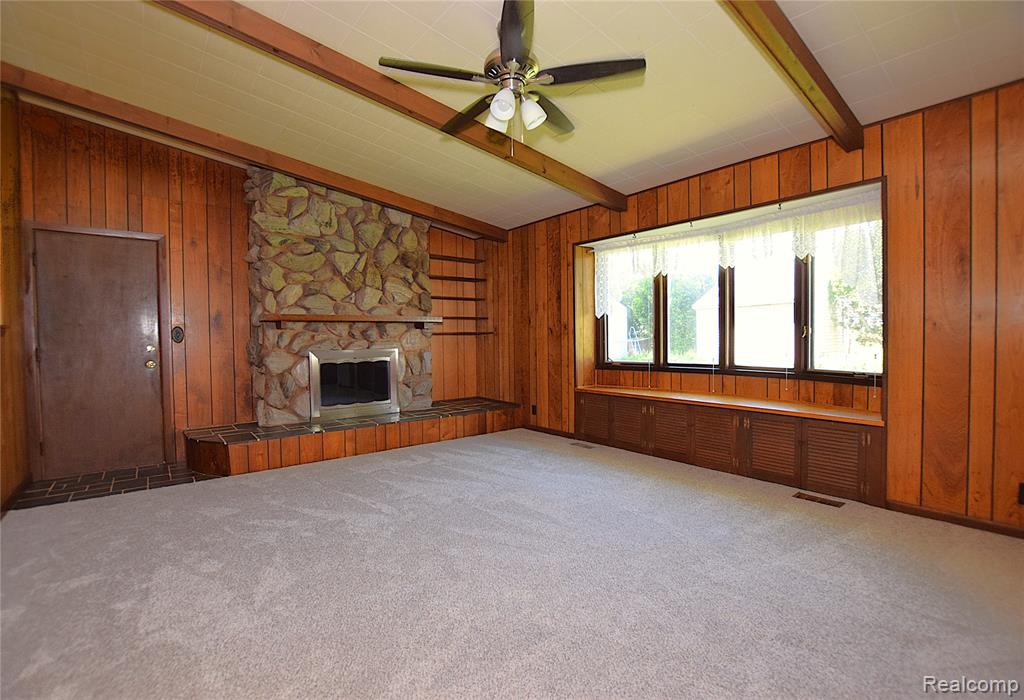 5326 Durwood Drive, Swartz Creek, MI 48473 — Photo 7