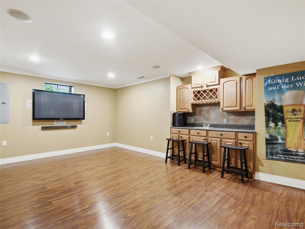 3875 Andover Avenue, Auburn Hills, MI 48326 — Photo 30