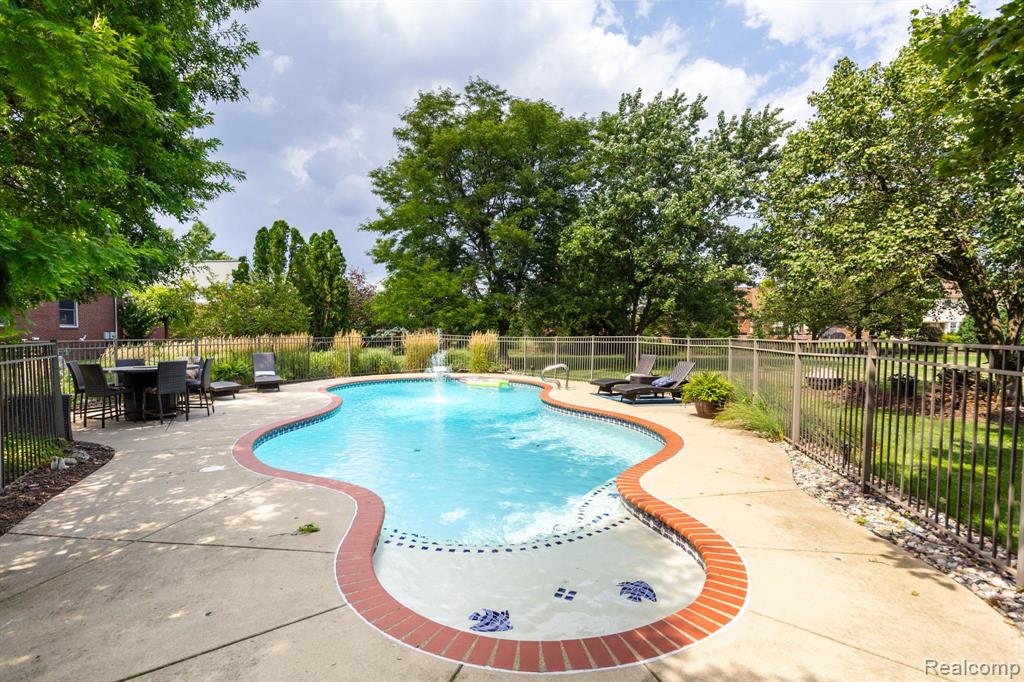 45340 Lothrop Road, Canton, MI 48188 — Photo 53