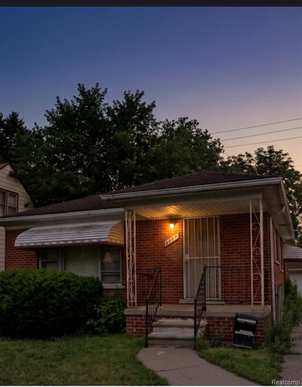 6474 Rosemont Avenue, Detroit, MI 48228 — front exterior