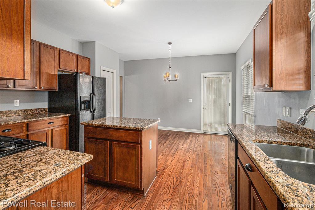 50509 COOLIDGE Street, Canton, MI 48188 — Photo 7