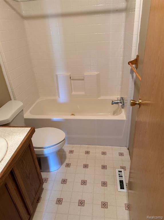 58904 Lily Court, New Haven, MI 48048 — Photo 11