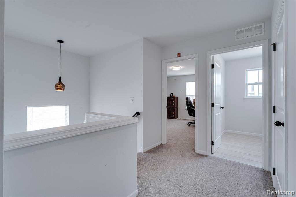 569 Pattan Drive, Wixom, MI 48393 — Photo 21