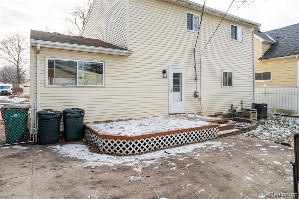 271 FAIRGROVE Street, Romeo, MI 48065 — Photo 39