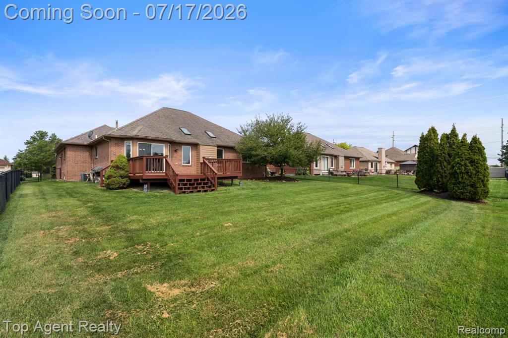 50800 Alden Drive, Macomb, MI 48044 — Photo 34
