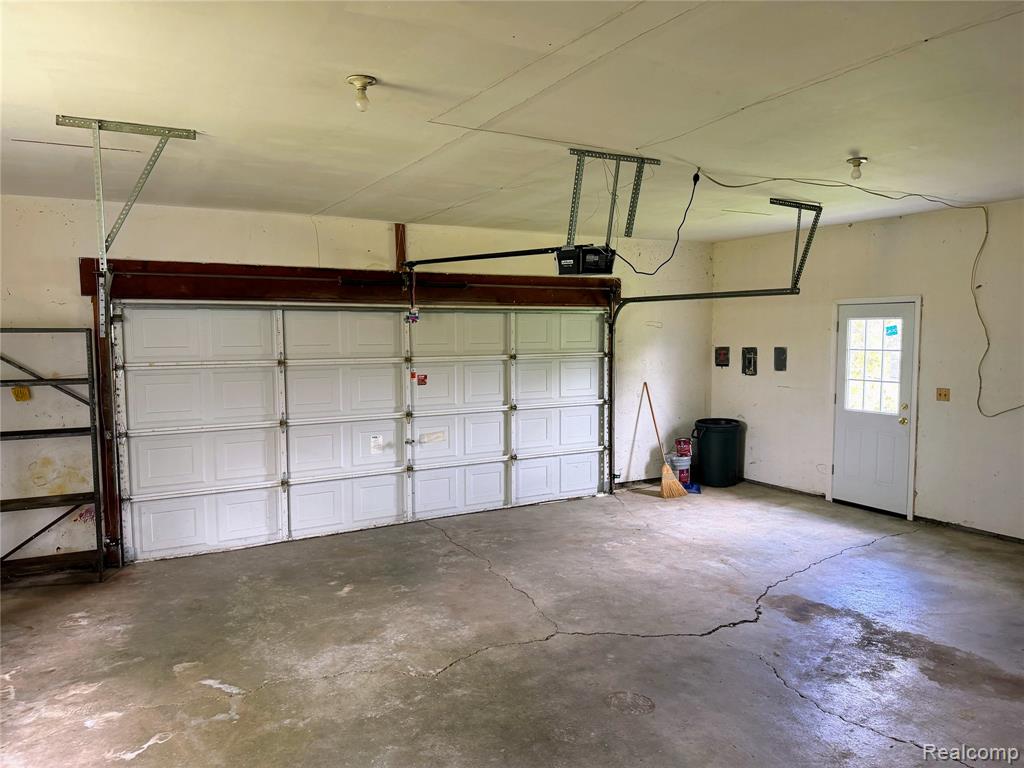 8079 Farley Road, Pinckney, MI 48169 — Photo 33