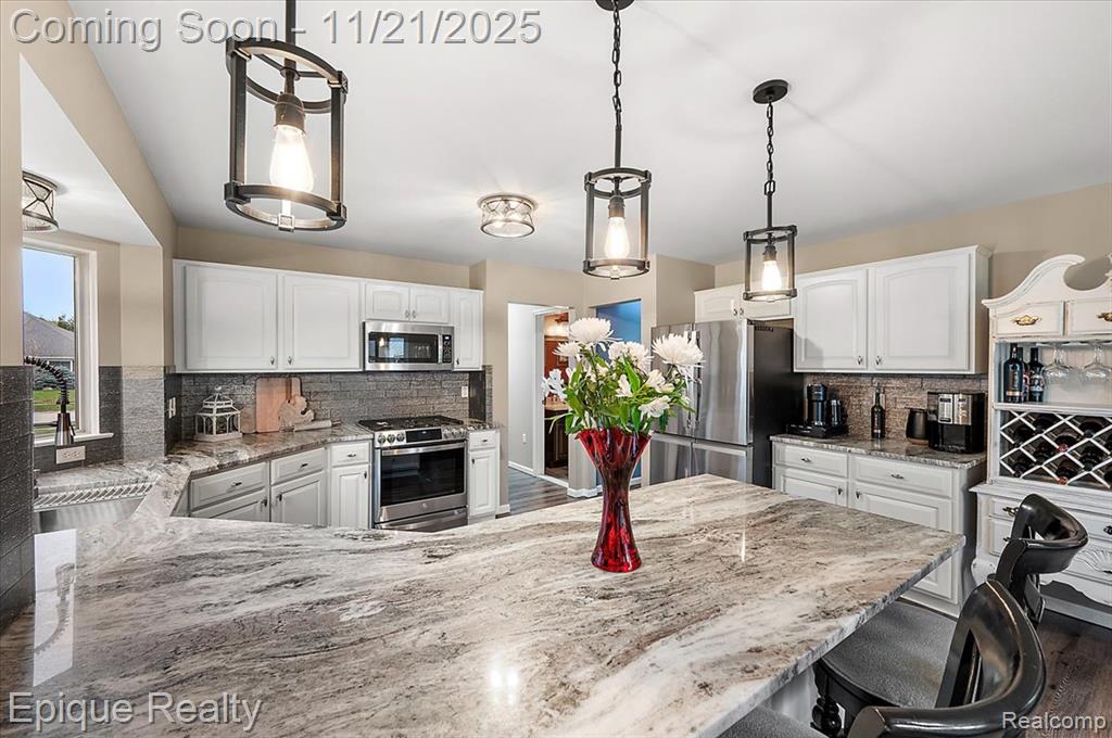 48309 Tecumseh Drive, Macomb, MI 48044 — Photo 39