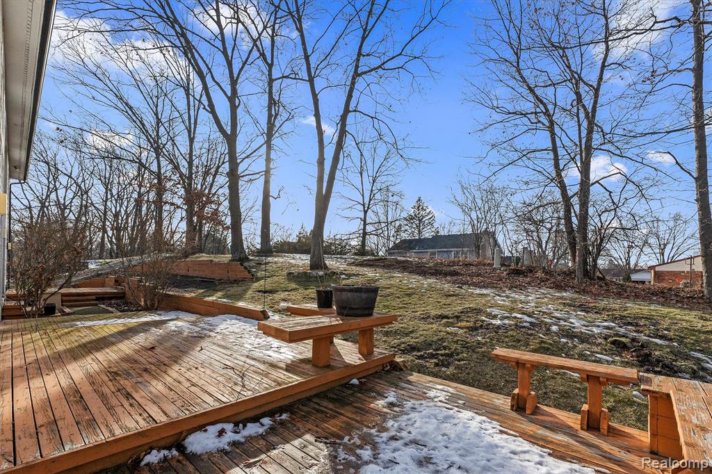 5322 Pond Bluff Drive, West Bloomfield, MI 48323 — Photo 42