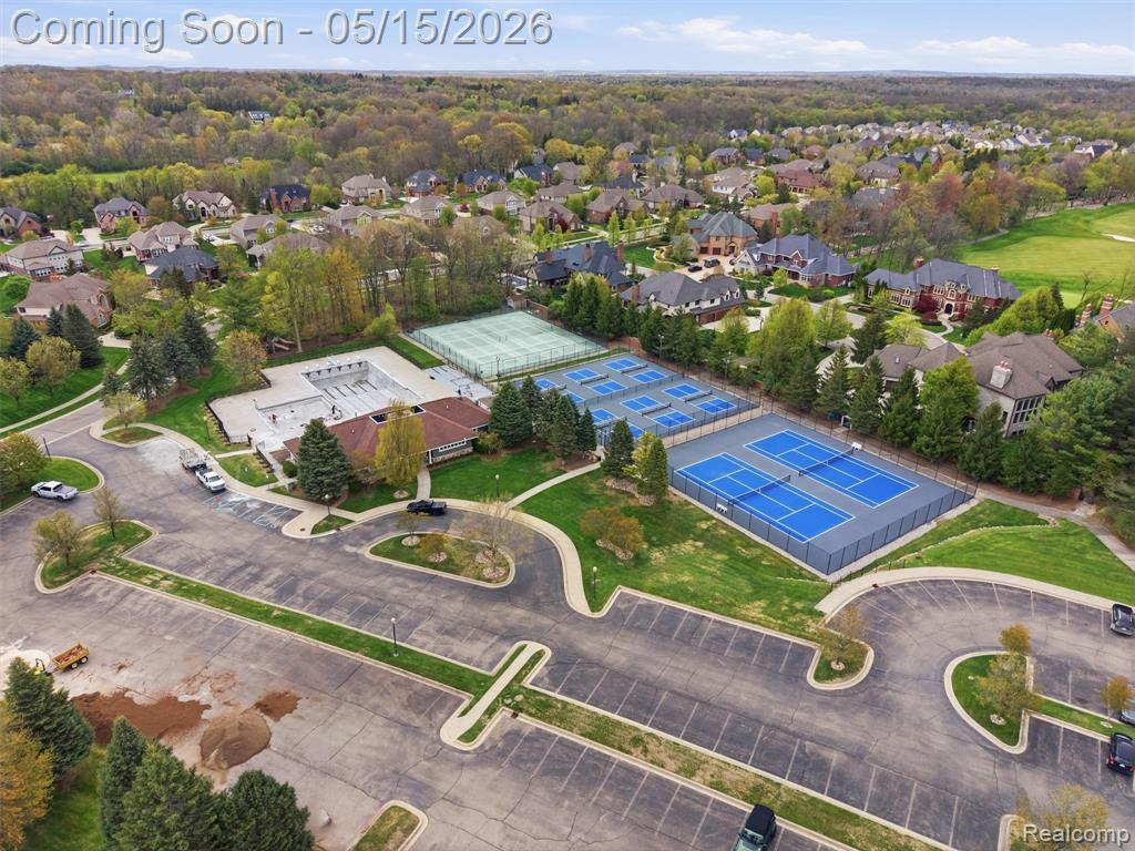 6910 Oakhurst Ridge Road, Clarkston, MI 48348 — Photo 55