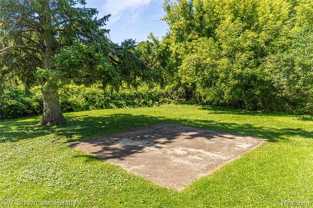 3651 Chicago Road, Warren, MI 48092 — Photo 10