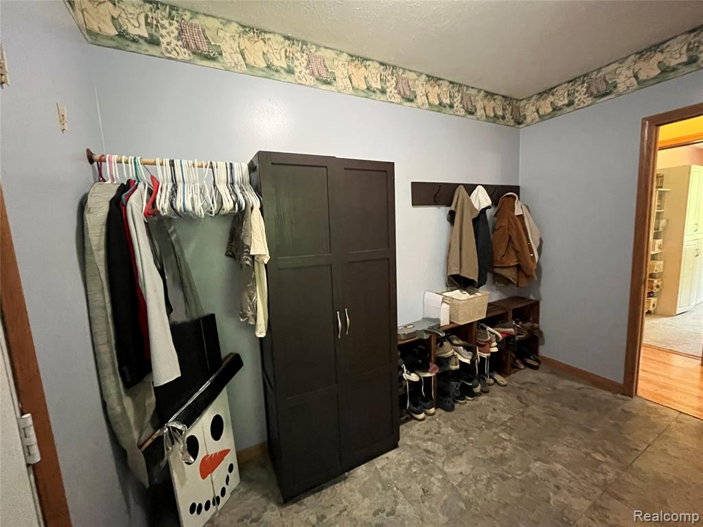 28524 Elwell Road, Belleville, MI 48111 — Photo 76