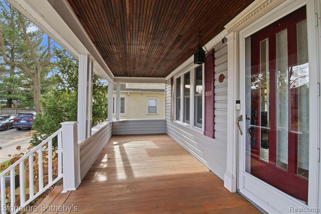 923 N Center Street, Royal Oak, MI 48067 — Photo 2