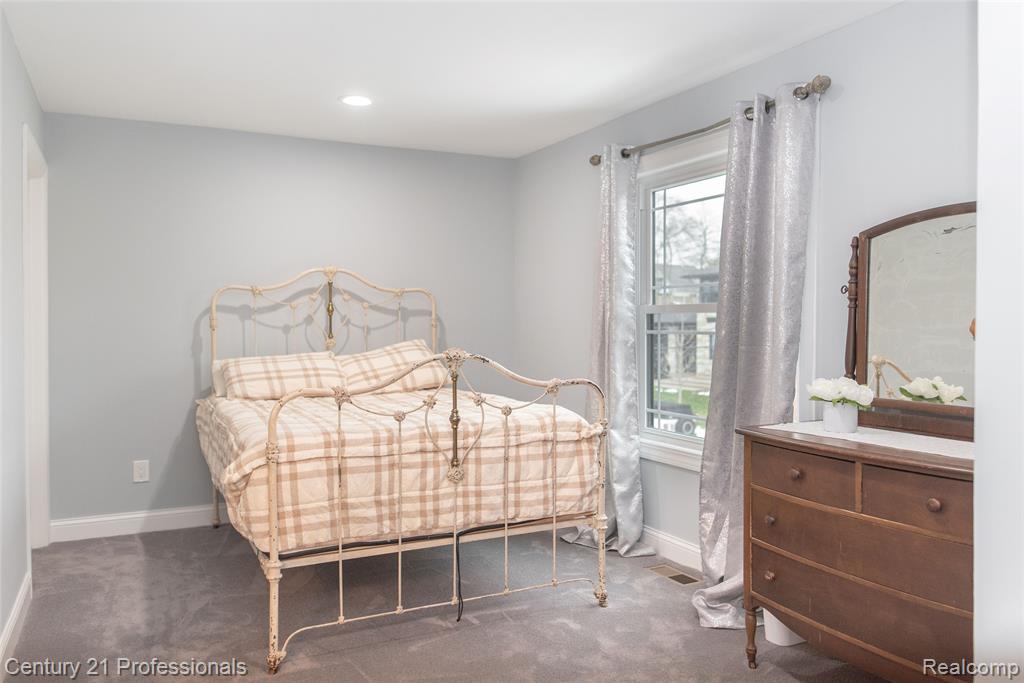 513 Renshaw Street, Rochester, MI 48307 — Photo 33