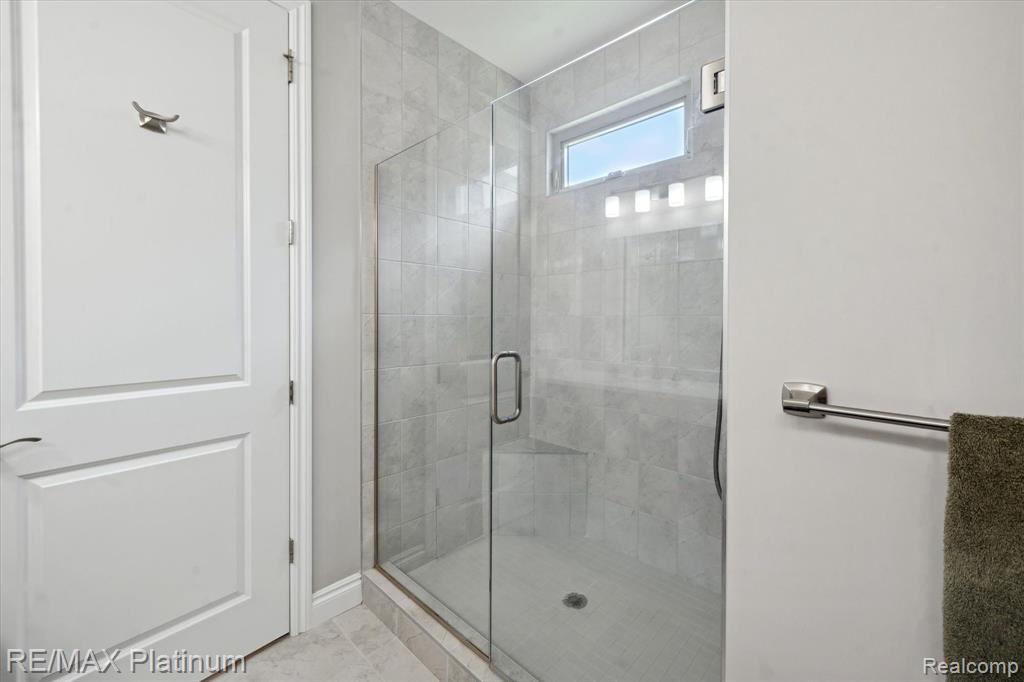 8280 Stoney Creek Drive, South Lyon, MI 48178 — Photo 19