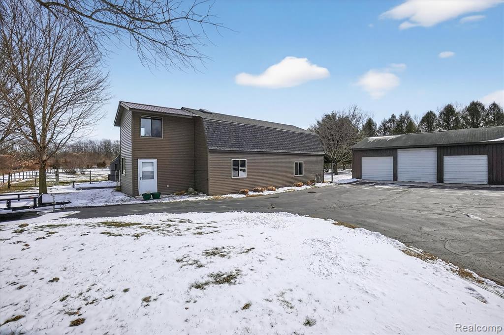 14463 Seymour Road, Linden, MI 48451 — Photo 3