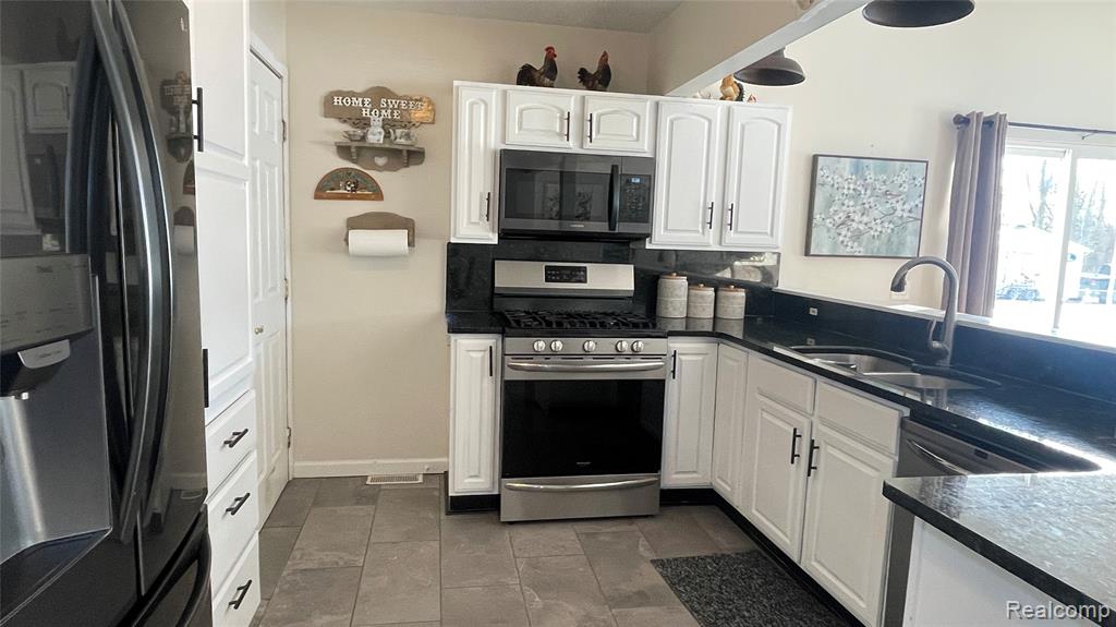 7120 Lapeer Road, Davison, MI 48423 — Photo 8