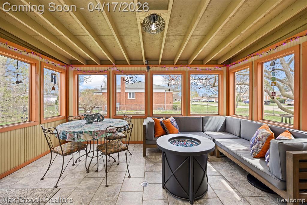 27916 Walker Avenue, Warren, MI 48092 — Photo 13