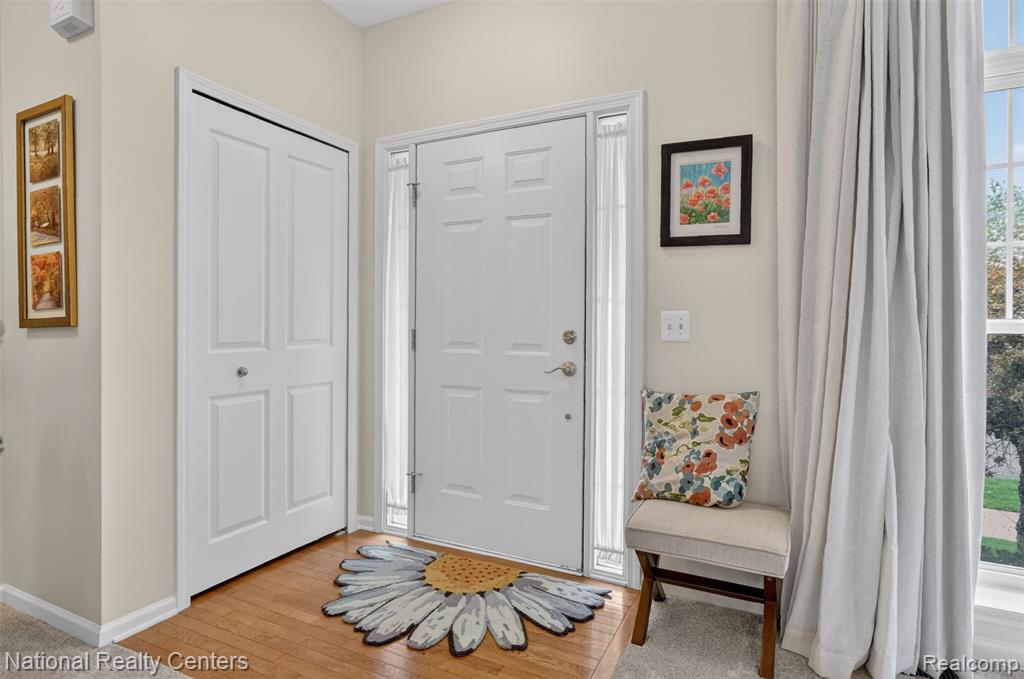 188 Center Boulevard, Wixom, MI 48393 — Photo 14