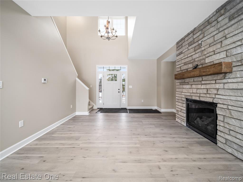 8527 Mystic Pines Court, Pinckney, MI 48169 — Photo 3