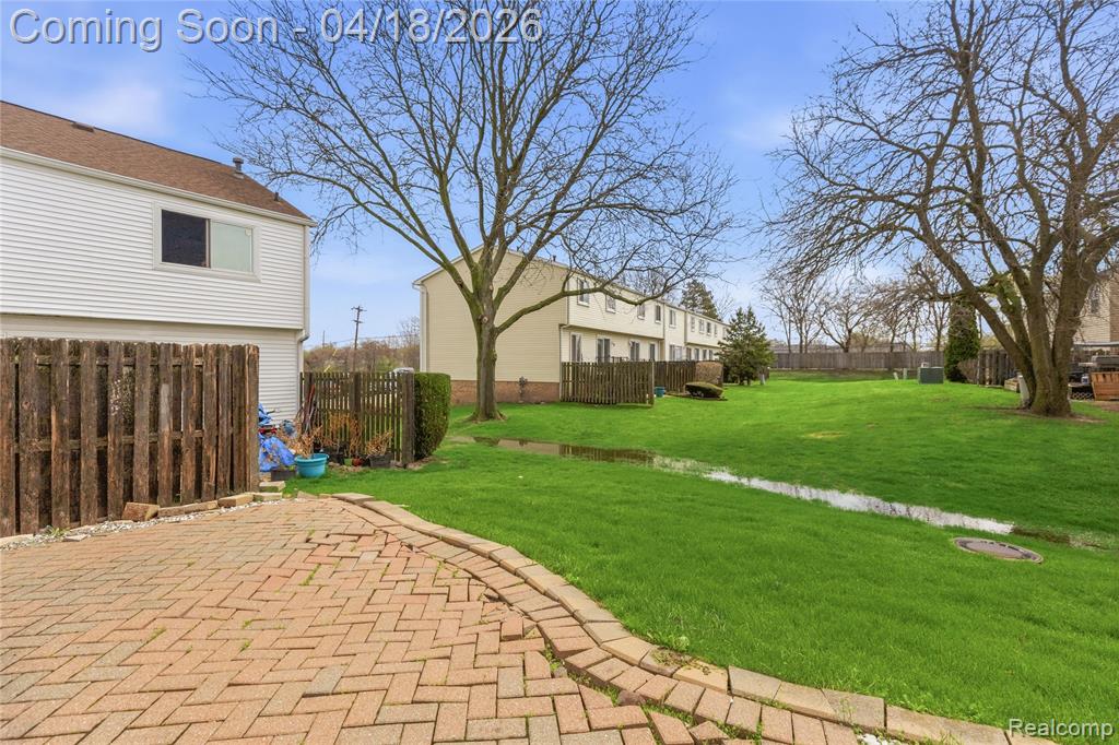 37816 Charter Oaks Boulevard, Clinton Twp, MI 48036 — Photo 32